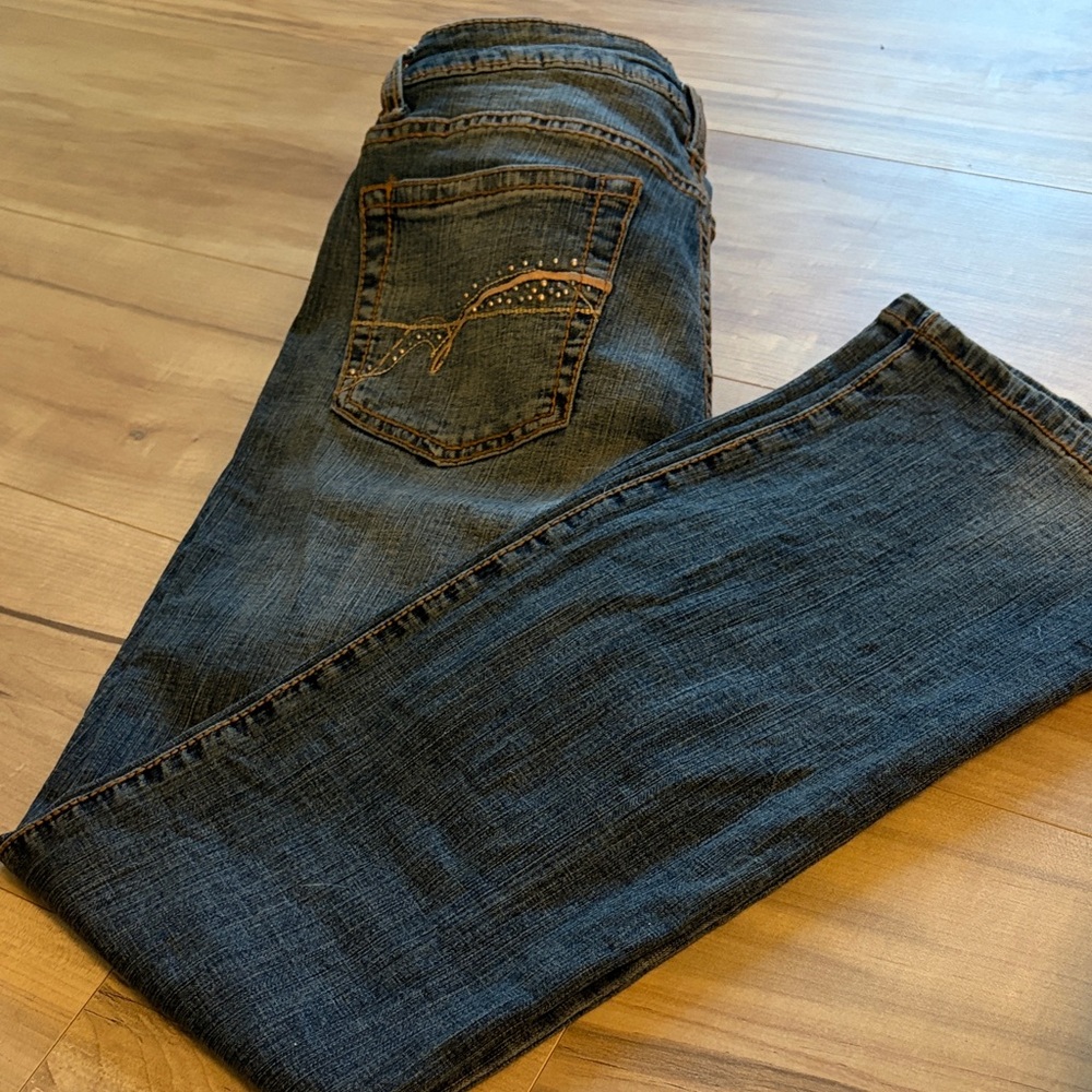 Aura Blue Denim Jeans with Embellished Back Pocket - Picture 4 of 4